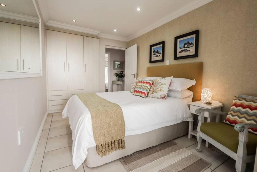 Oceanview Apartments The Look Out Jeffreys Bay Exteriér fotografie